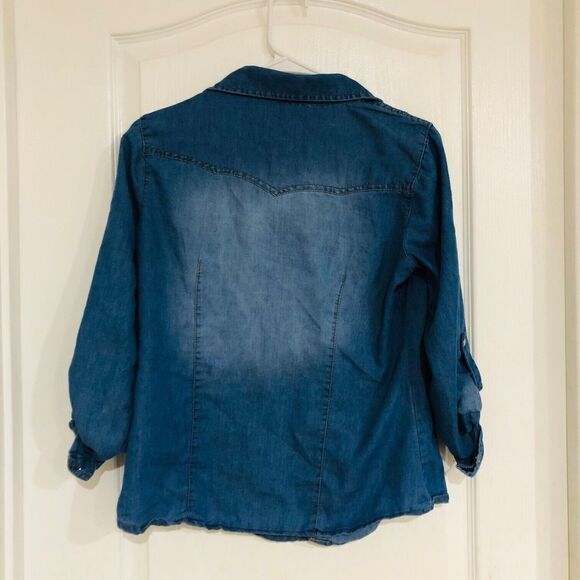 New Look Women's Button Up Shirt Roll Tab Long Sleeve Denim Blue Sz Medium Used - Picture 5 of 5